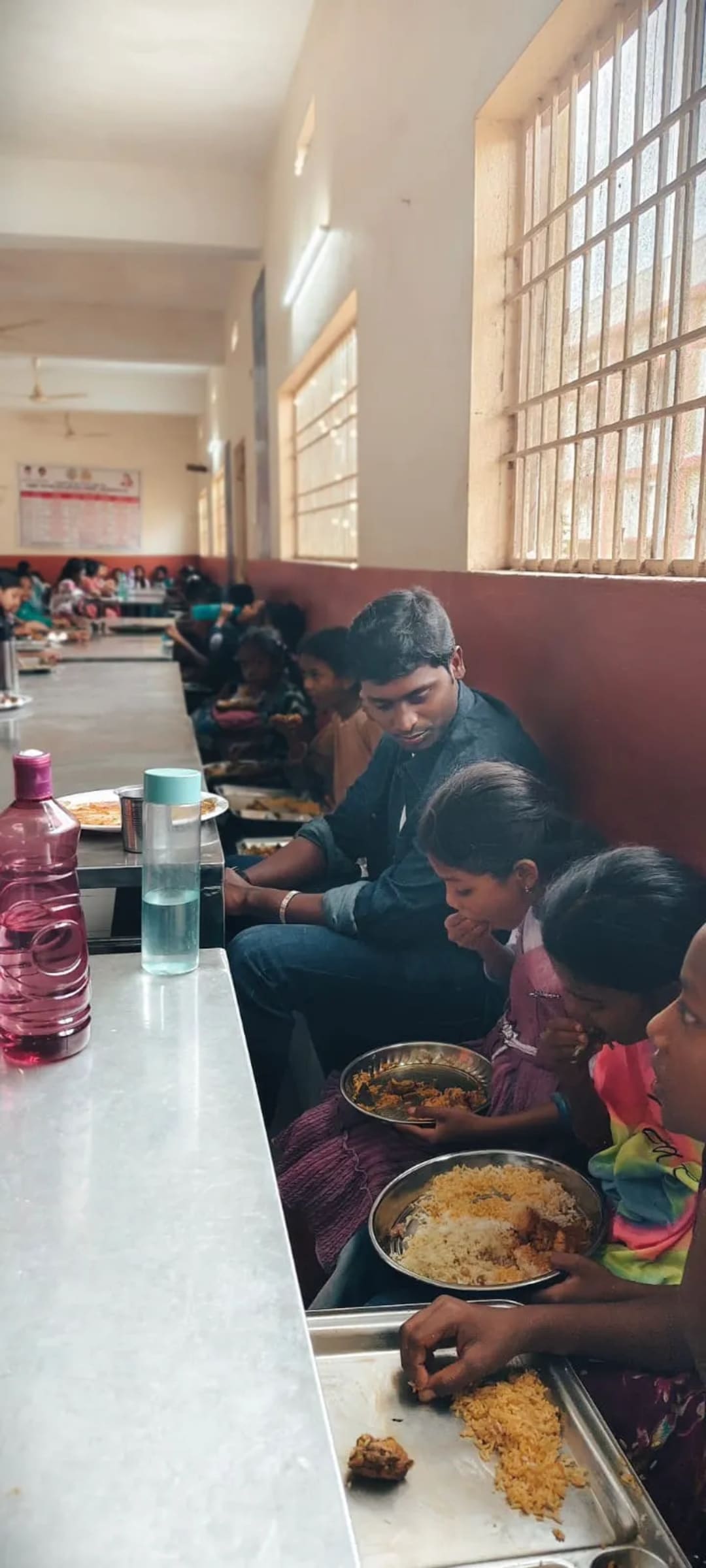 గురుకుల పాఠశాలలో కలెక్టర్ ఆకస్మిక తనిఖీ..