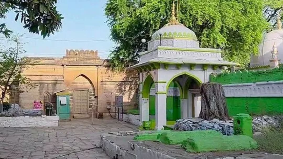 భోజ్‌శాల–కమల్ మౌలా వివాదం..