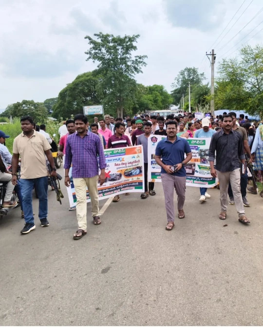 మహిళల భద్రత పై అవగాహన ర్యాలీ.  మహిళల భద్రత మనందరి బాధ్యత asp హేమంత్
