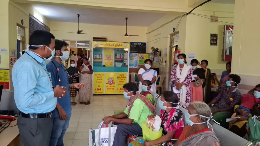అడ్డతీగలలో కరోనా, వర్షాకాల వ్యాధులపై అవగాహన సదస్సు