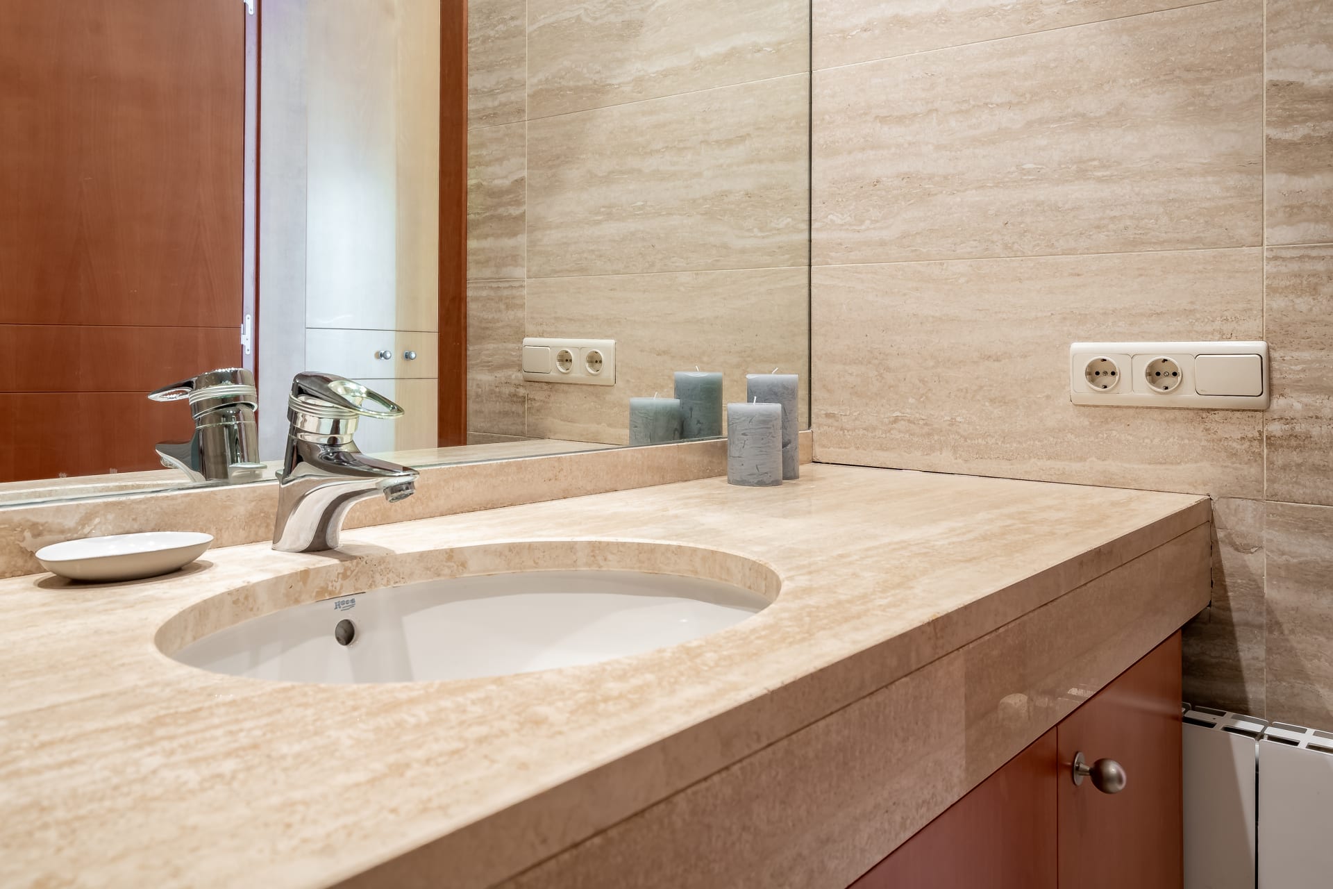 RAMCAT80 - H4 SUITE PAREJAS