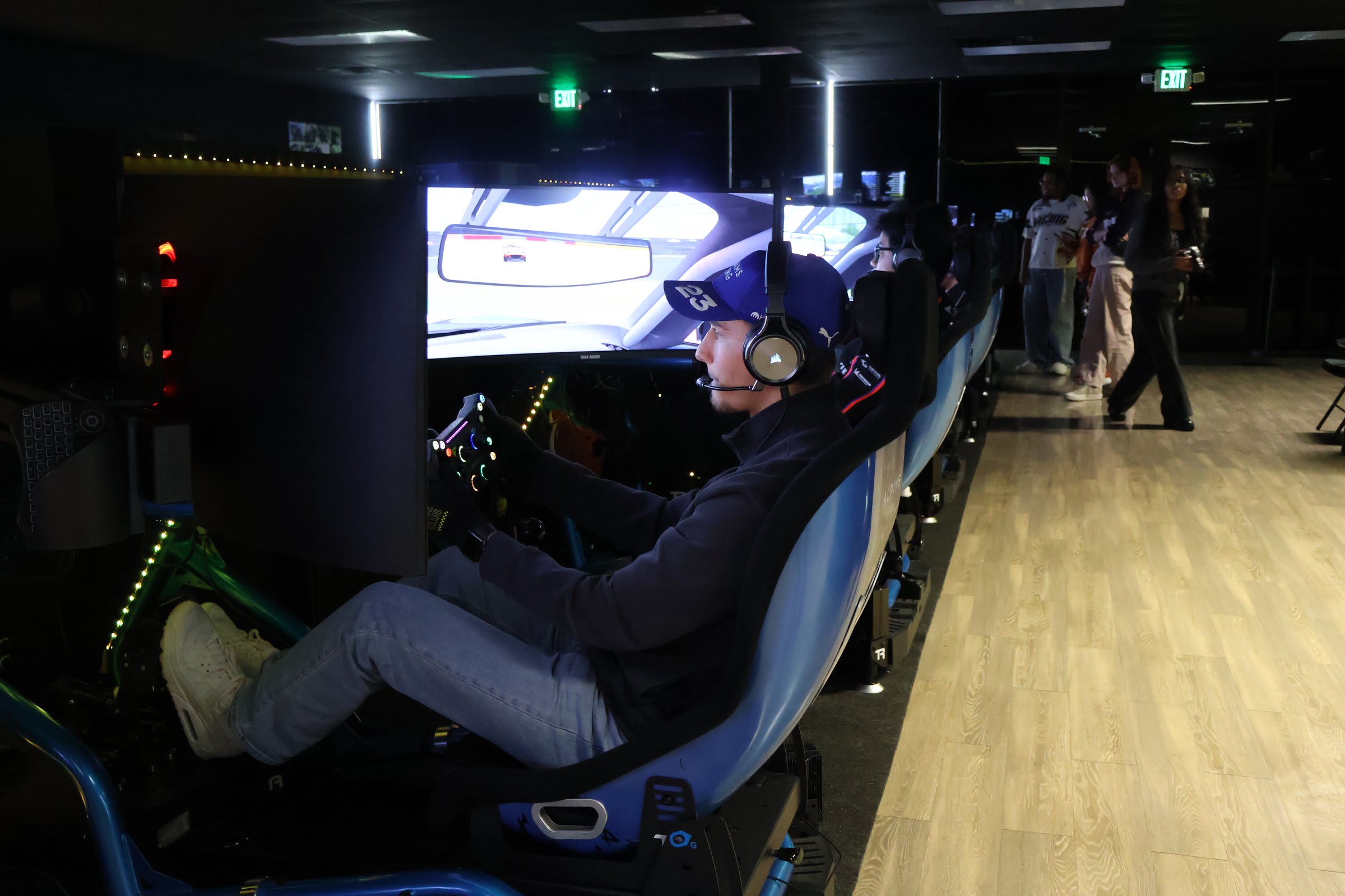 Longhorn Sim Racing: Sim Night at Race Club Austin