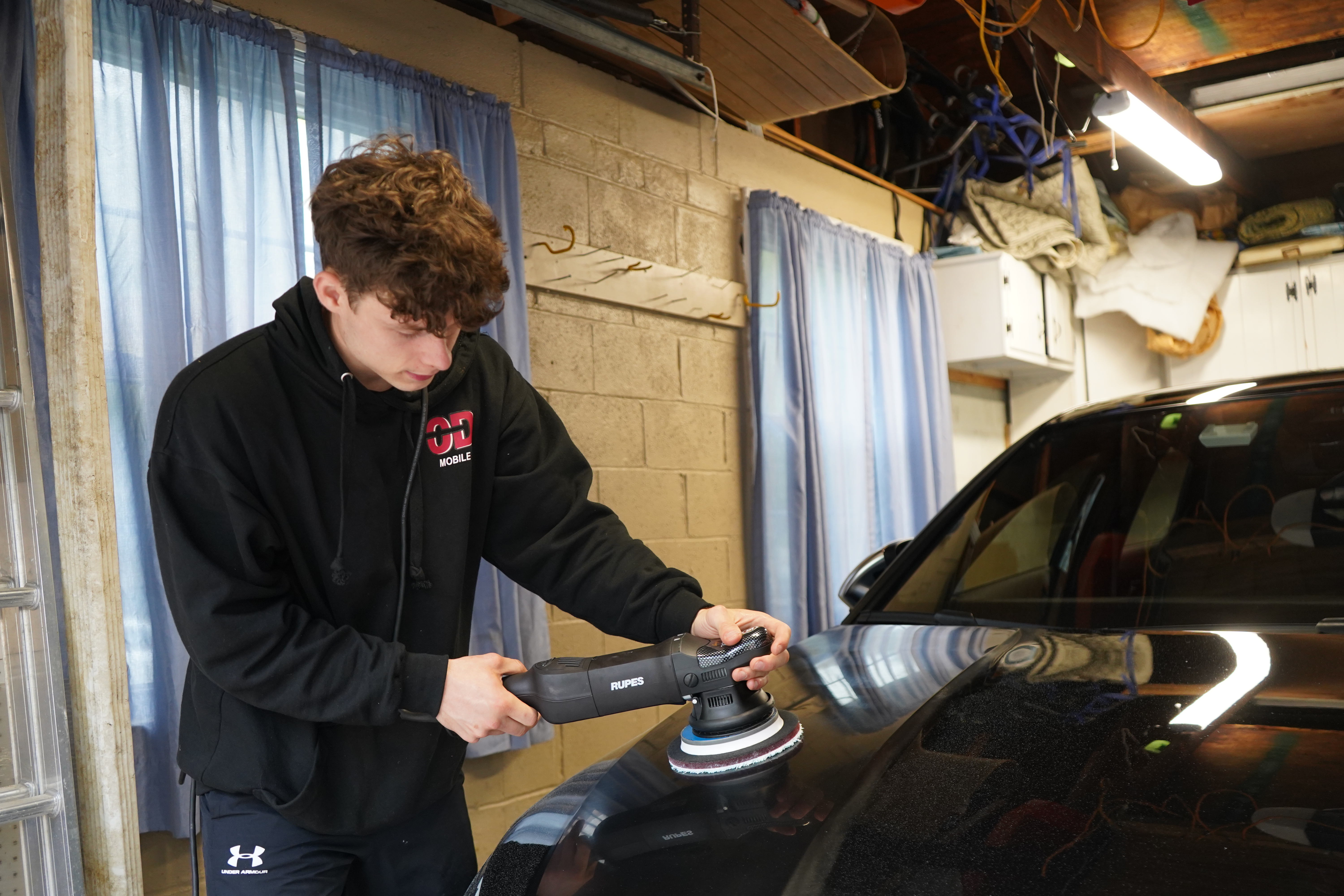 Paint correction machine polishing in Plymouth Meeting PA