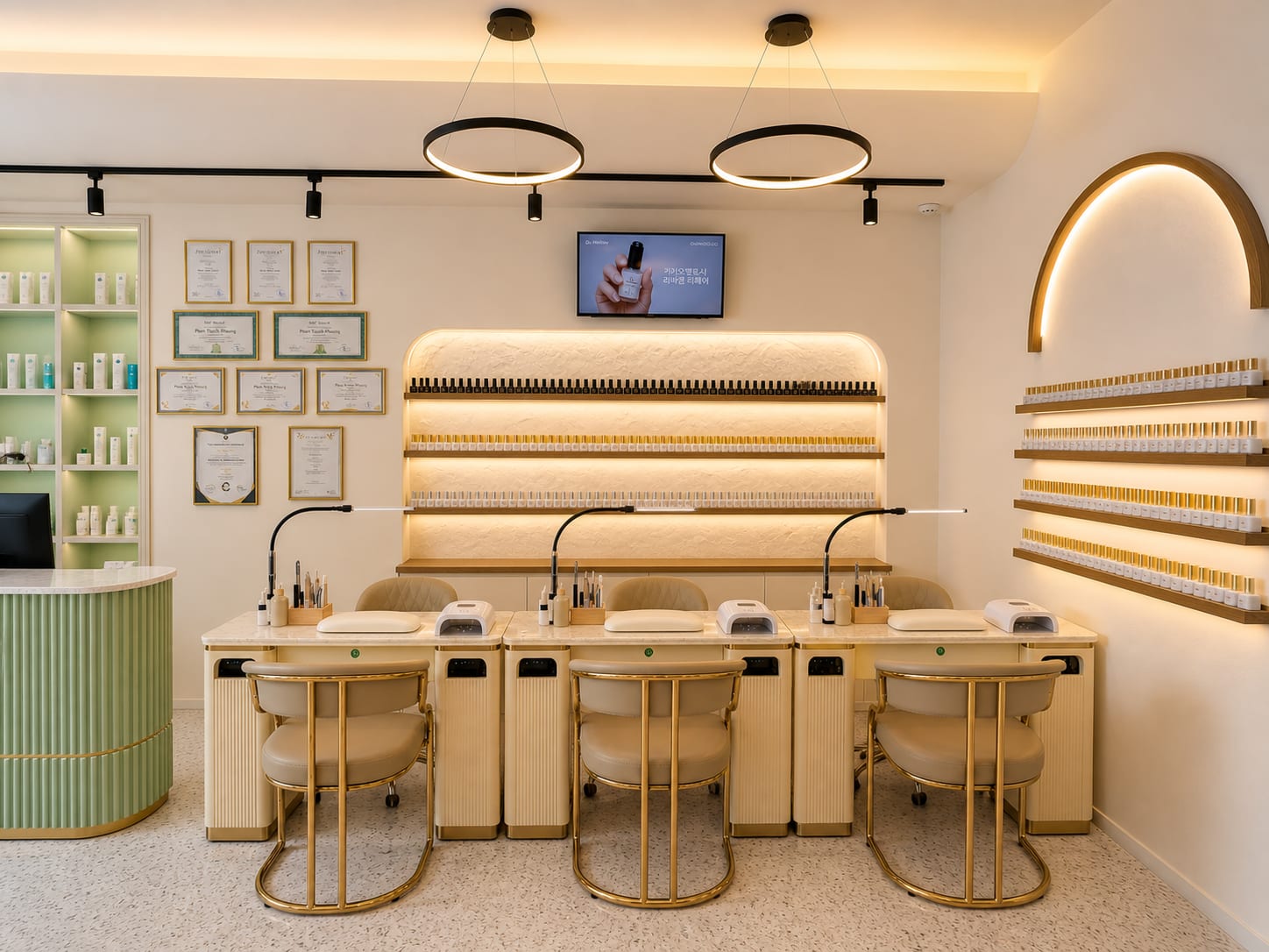 Na Beauty Spa Berlin Nail Area