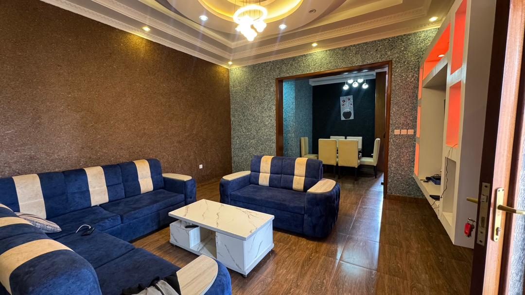 Fully furnished 5 bedroom en-suite Apartment