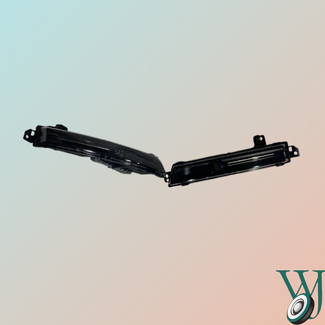 FOG LAMP VELAR SVR
