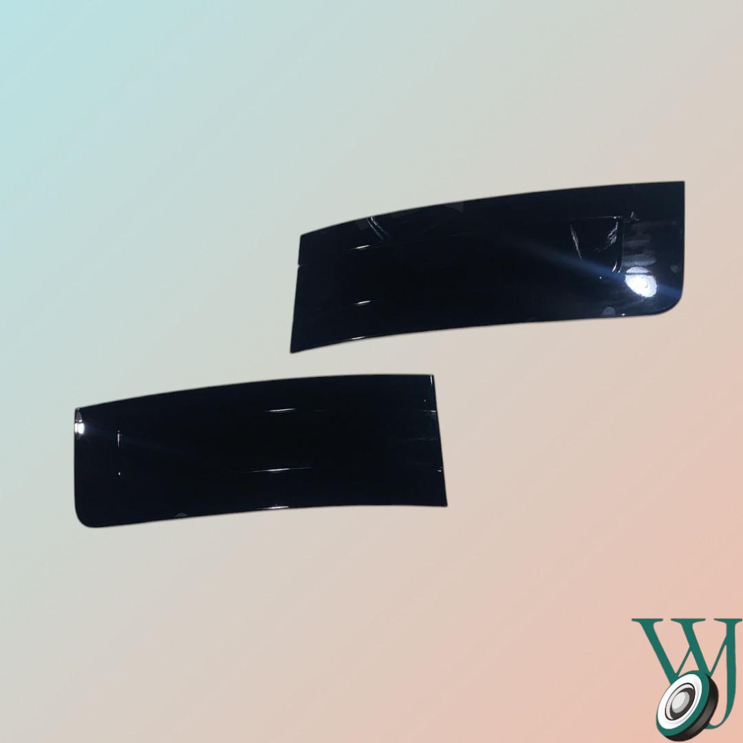 SIDE VEN 2023 VOGUE BLACK STRIP RIGHT