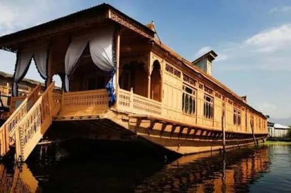 House Boats