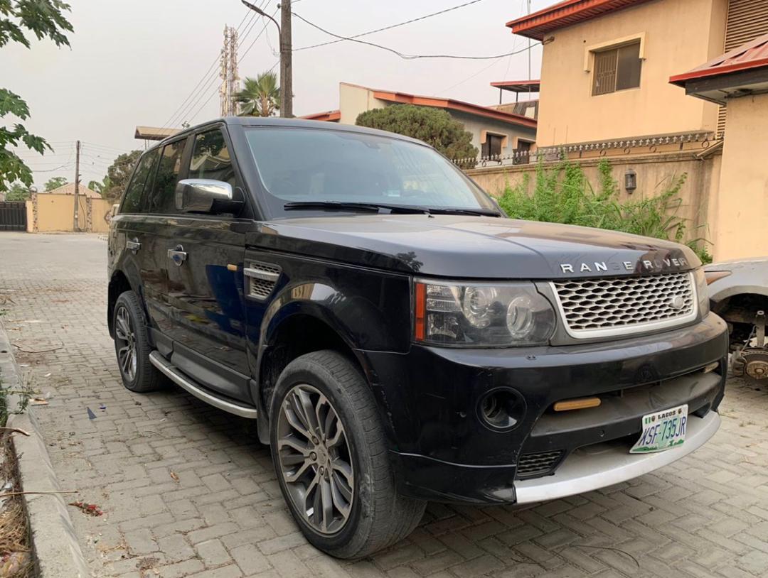 Range Rover (VLR-22)KSF 735 JR — image 1