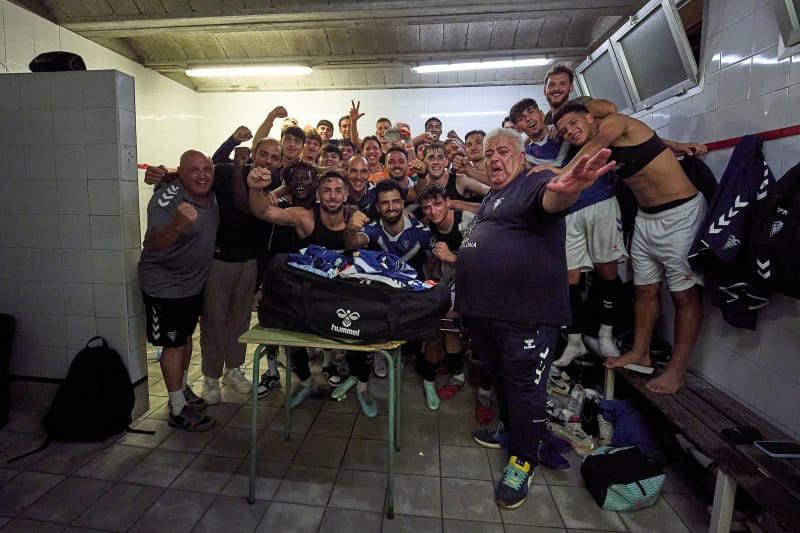 Foto de Jornada 4 Tercera RFEF | CF Badalona - CP San Cristóba