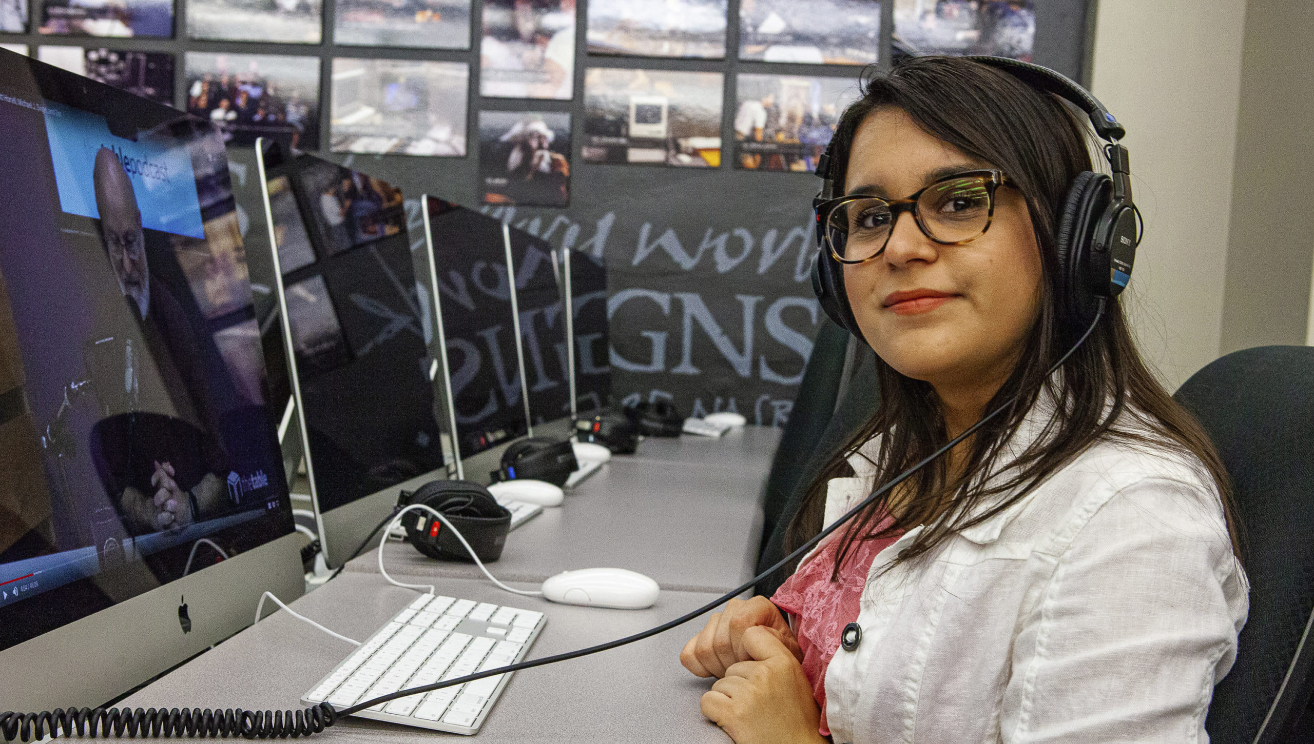 Spanish student in computer lab
