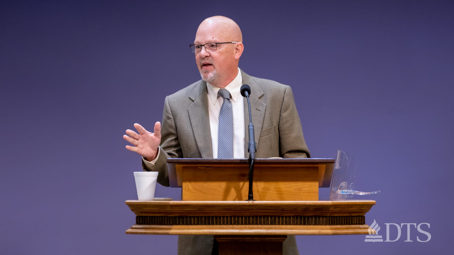 Dave Largent speaking in chapel at DTS