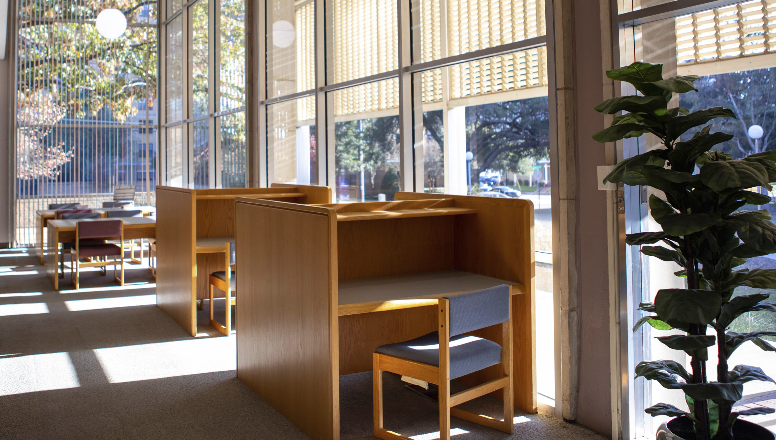 desks in the library