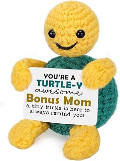 NEVERNERVE Funny Turtle Bonus Mom Stepmom Gifts from Daughter Son, Mothers Day Birthday Gifts for Bonus Step Mom, I Love You Mama Present, Cute Small Handmade Emotional Positive Crochet Desk Decor
