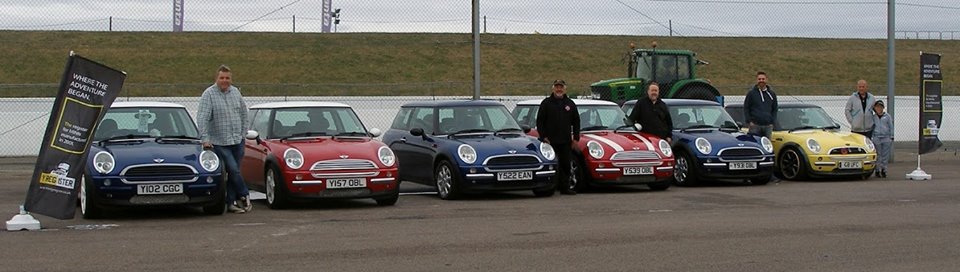 2001 Y Reg MINIs on show at MINI In The Park MITP show red and blue OBLs yellow cooper works