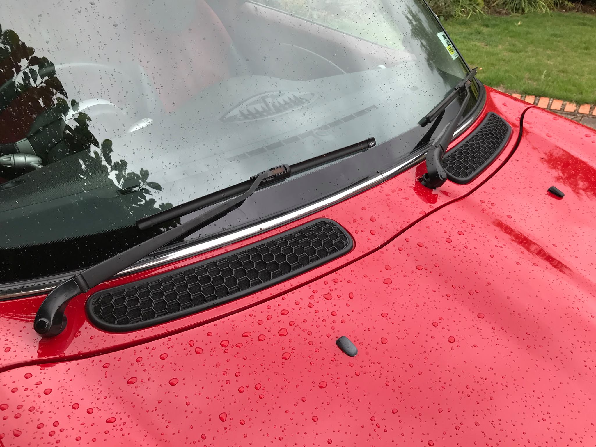 2001 Y Reg MINI Scuttle Vent Foam Replacement