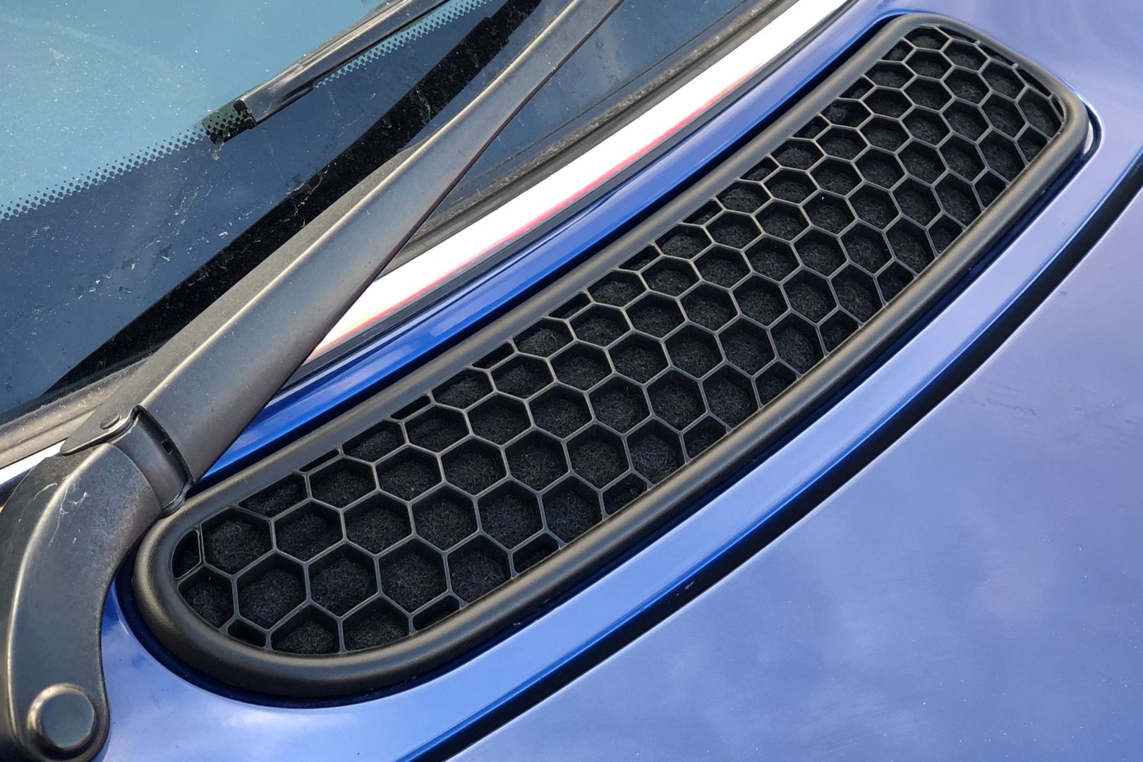 Bmw mini one cooper s essuie-glace scuttle ventilation R50 R52 R53 côté passager n/s Bmw mini one cooper s essuie-glace scuttle ventilation R50 R52 R53 côté passager n/s