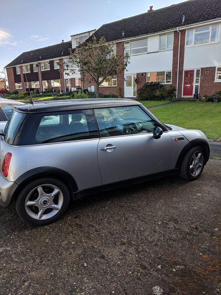 Photo of Silver Y Reg BMW MINI Cooper R50 Registration Number DV51OFT image 3