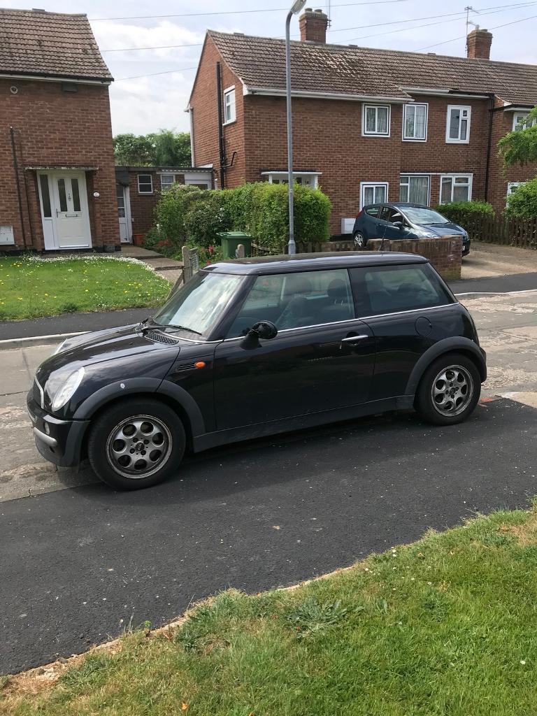 Photo of Black Y Reg BMW MINI ONE R50 Registration Number EF51SXN image 2