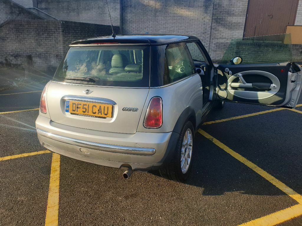 Photo of Silver Y Reg BMW MINI Cooper R50 Registration Number DF51CAU image 3