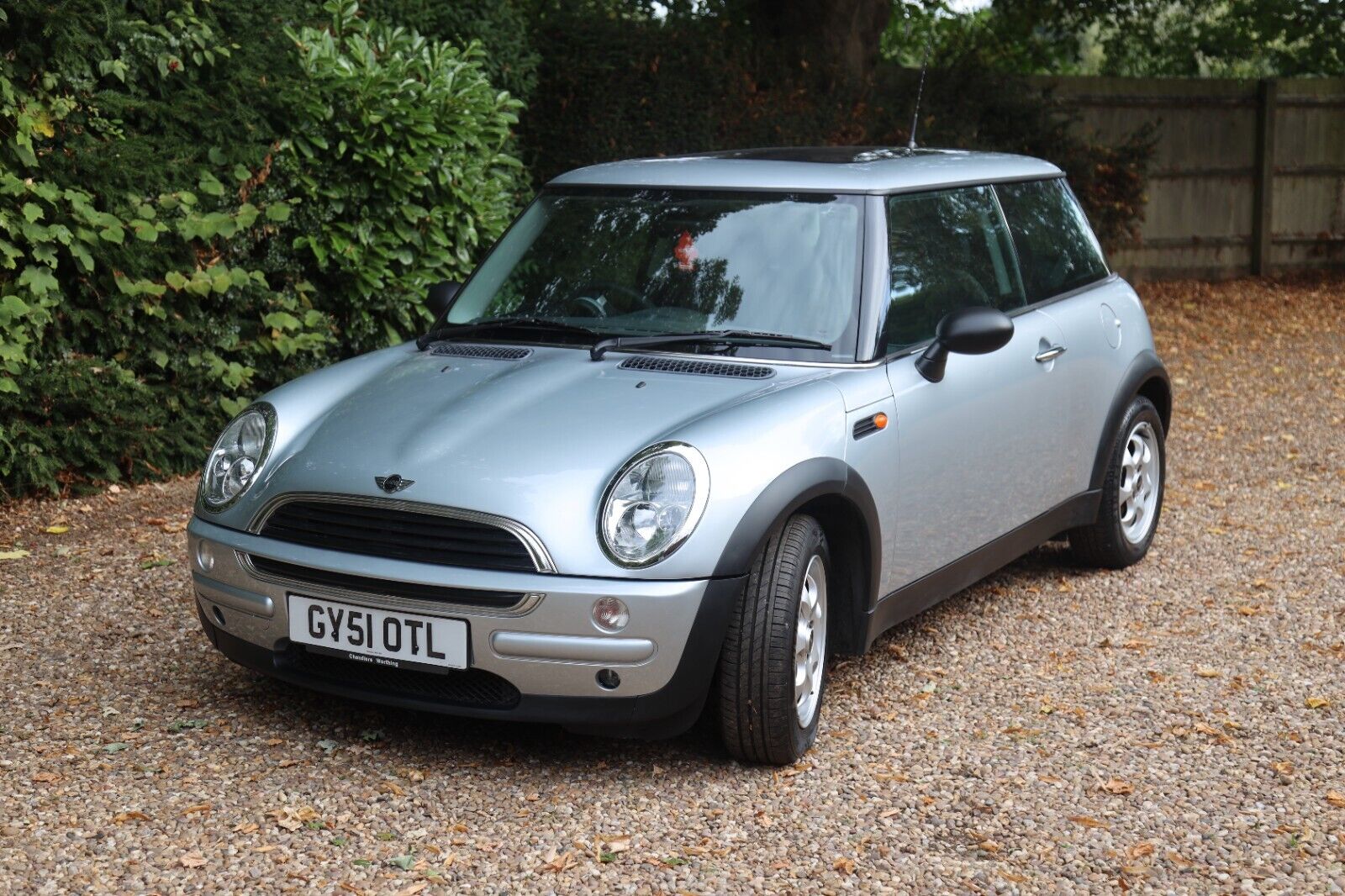 Photo of Silver Y Reg BMW MINI ONE R50 Registration Number GY51OTL image 2