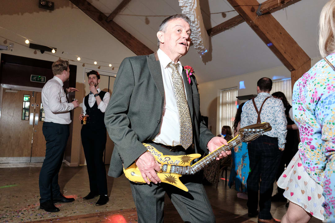S_S_Normanton_on_Soar_Wedding_411_websize_r1rh6a