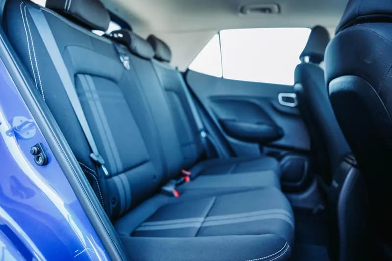 2023 HYUNDAI Venue SEL, Limited — photo 14