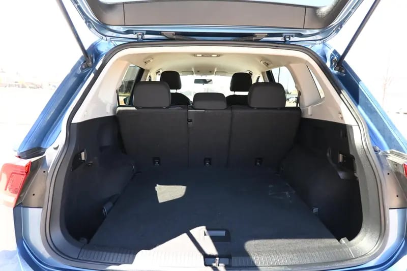 2019 VOLKSWAGEN Tiguan 4Motion S — photo 13