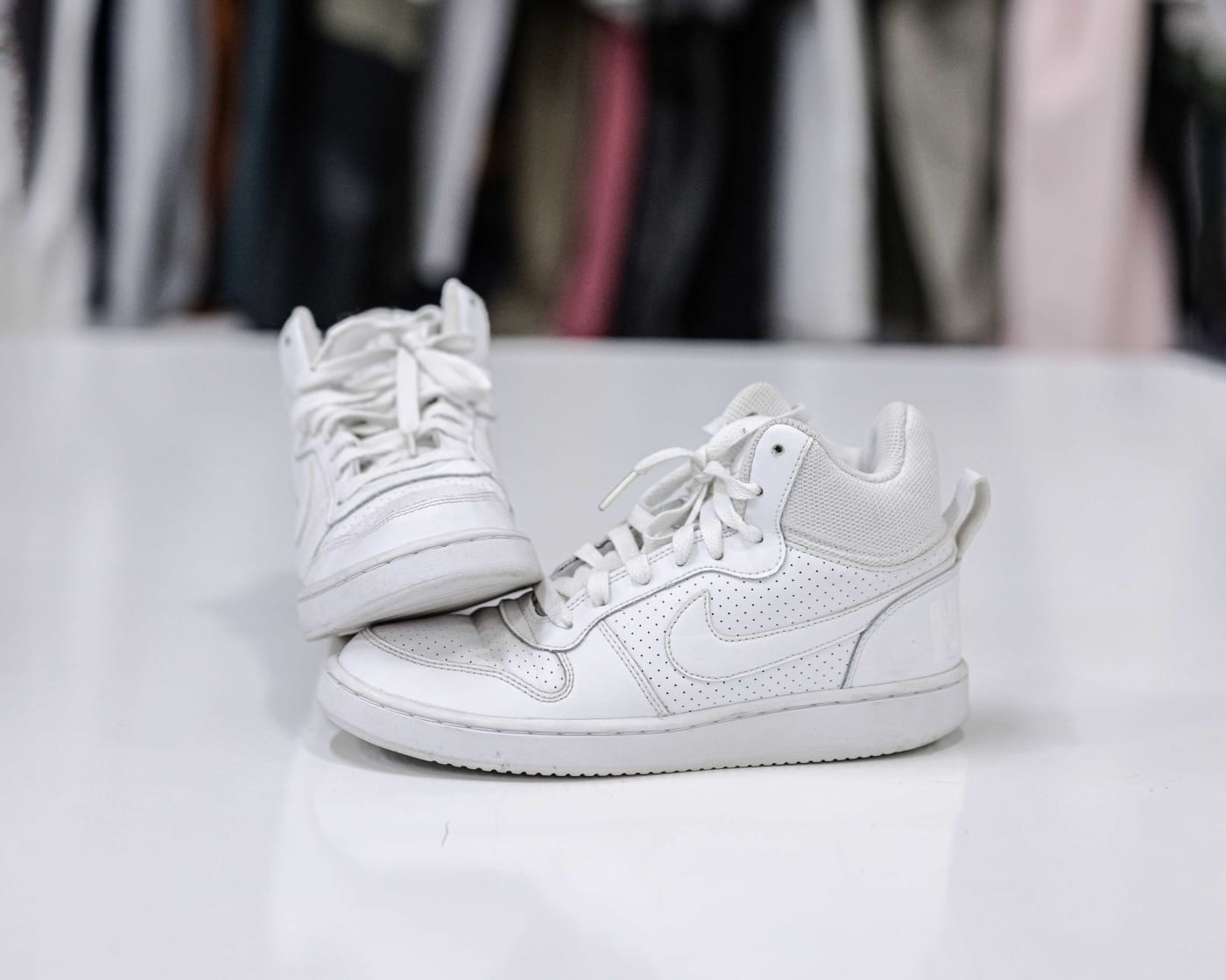All-White Mid-Top Trainer