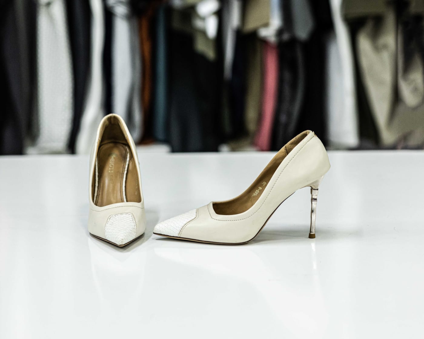 Ivory Ornate-Heel Stiletto