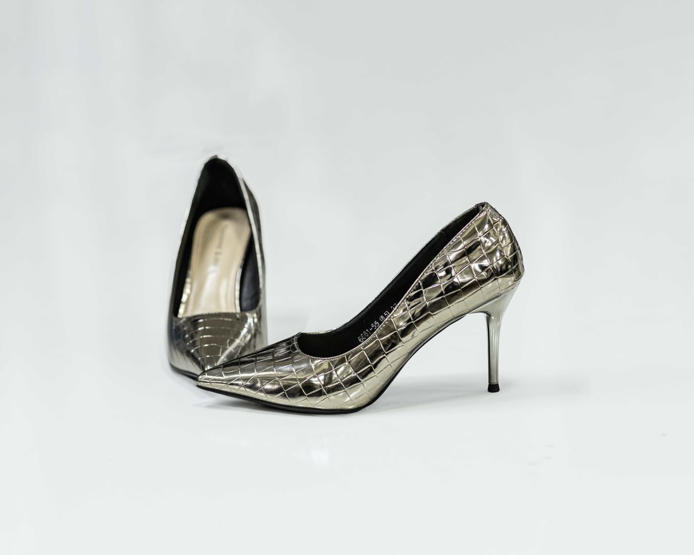 Metallic Snake-Print Pump — image 1
