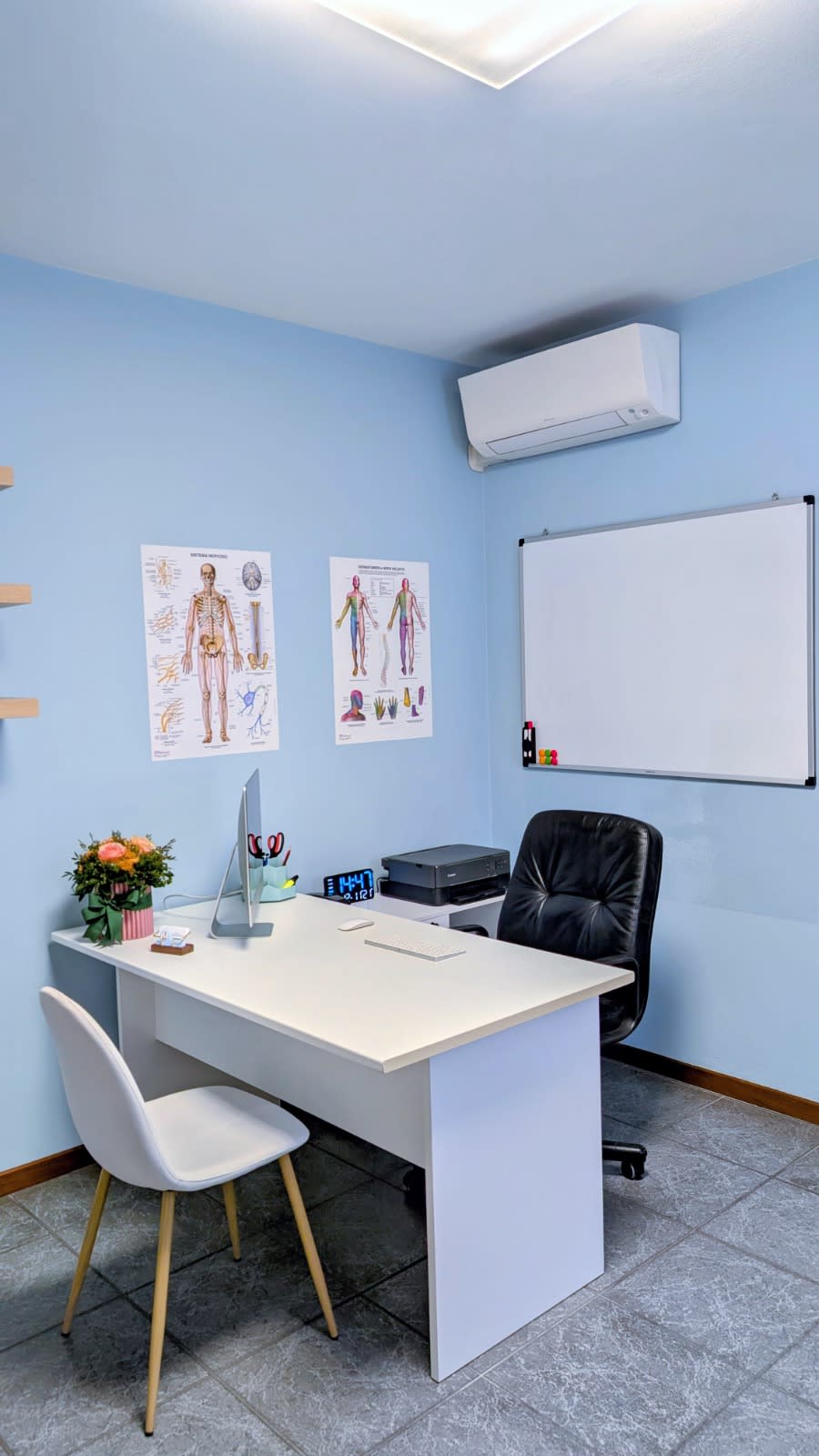 Studio medico con palestra in affitto a ore — Dossobuono