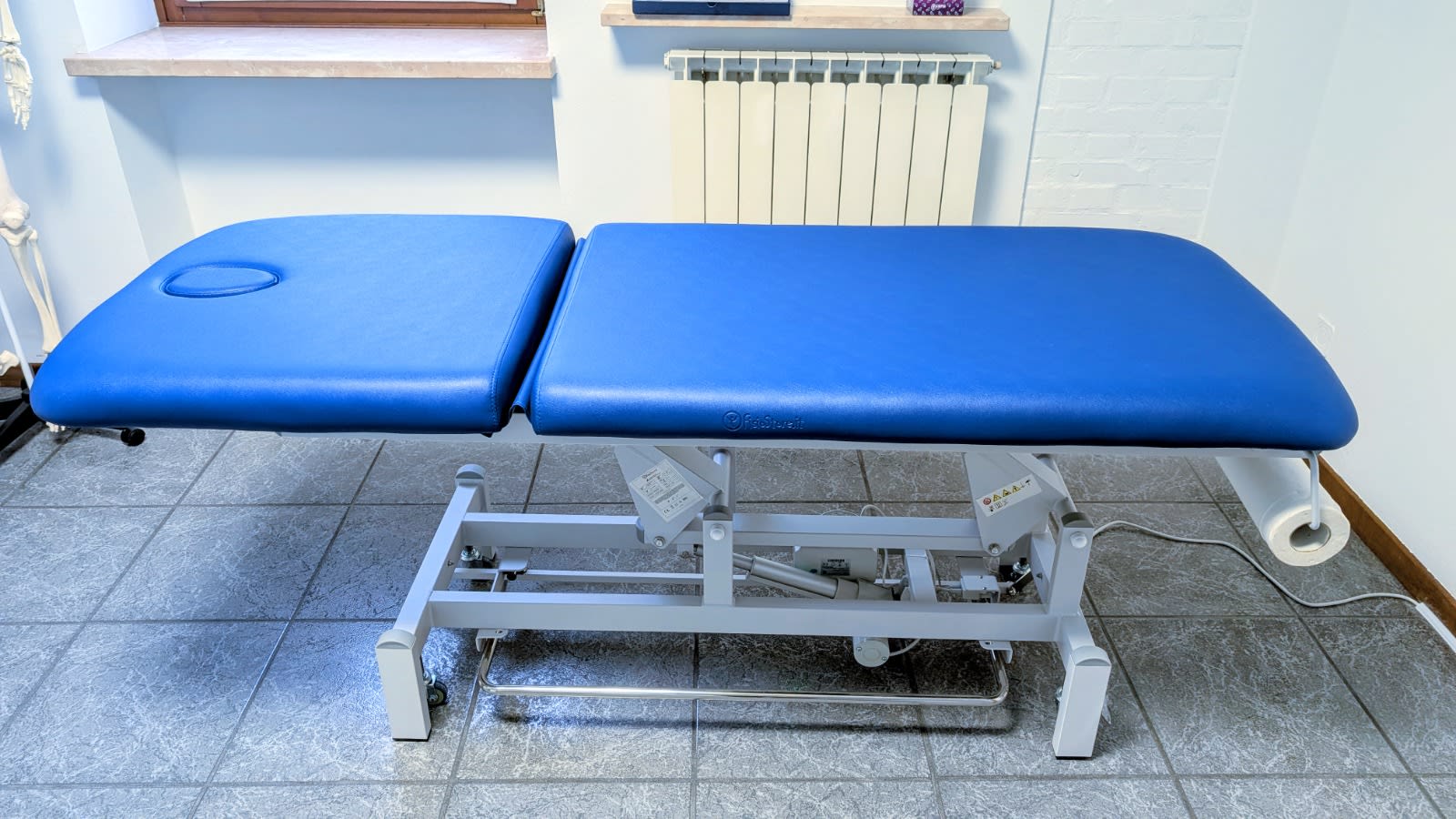 Studio medico con palestra in affitto a ore — Dossobuono