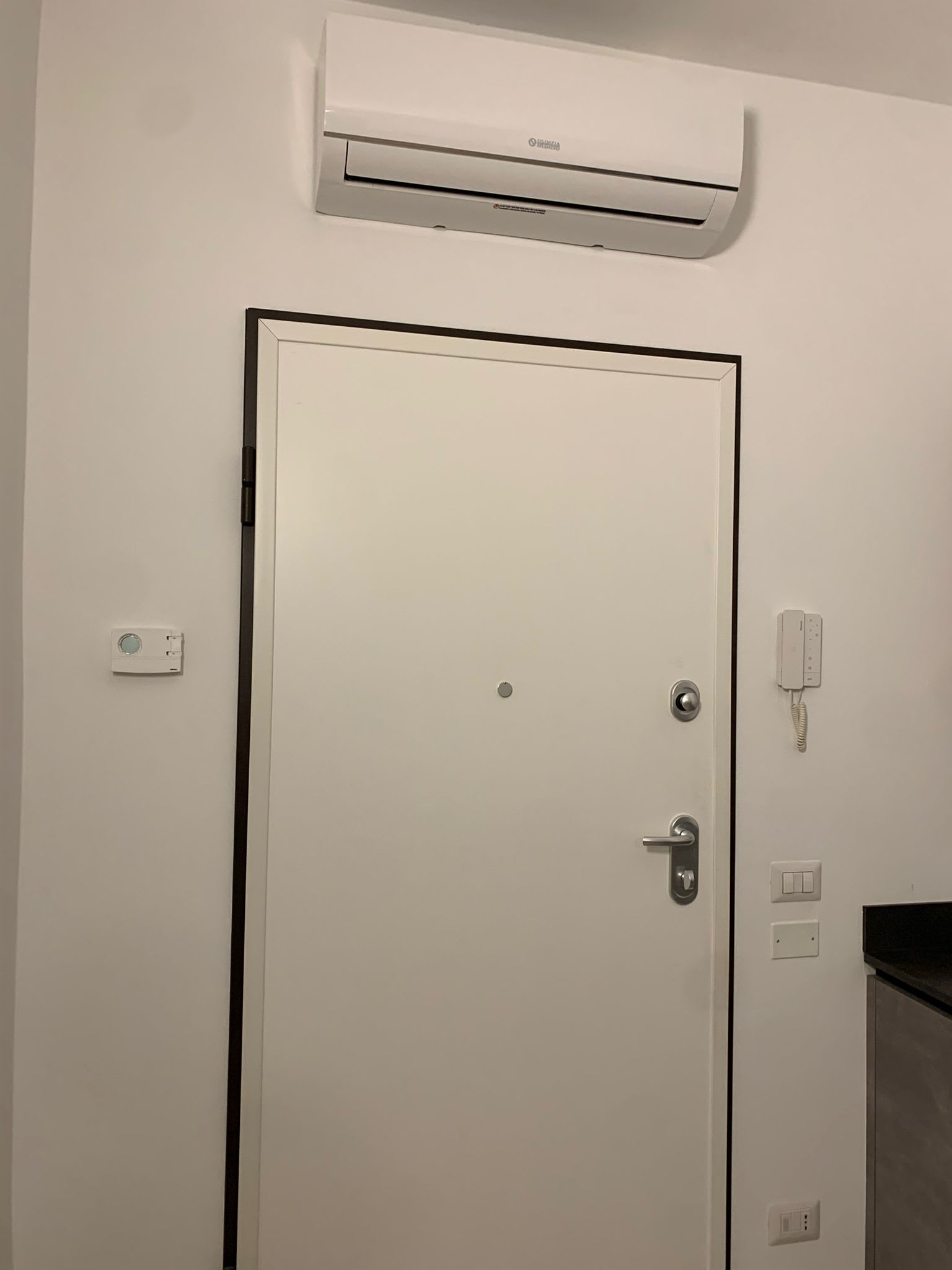 Bilocale arredato in affitto in centro a Dossobuono