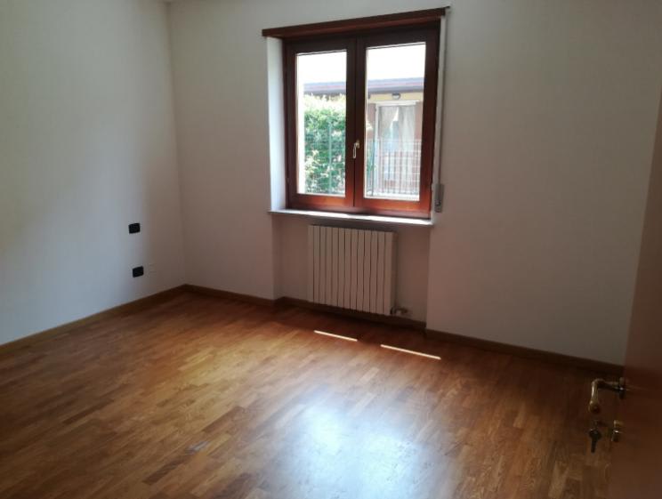 Trilocale in vendita a Villafranca di Verona