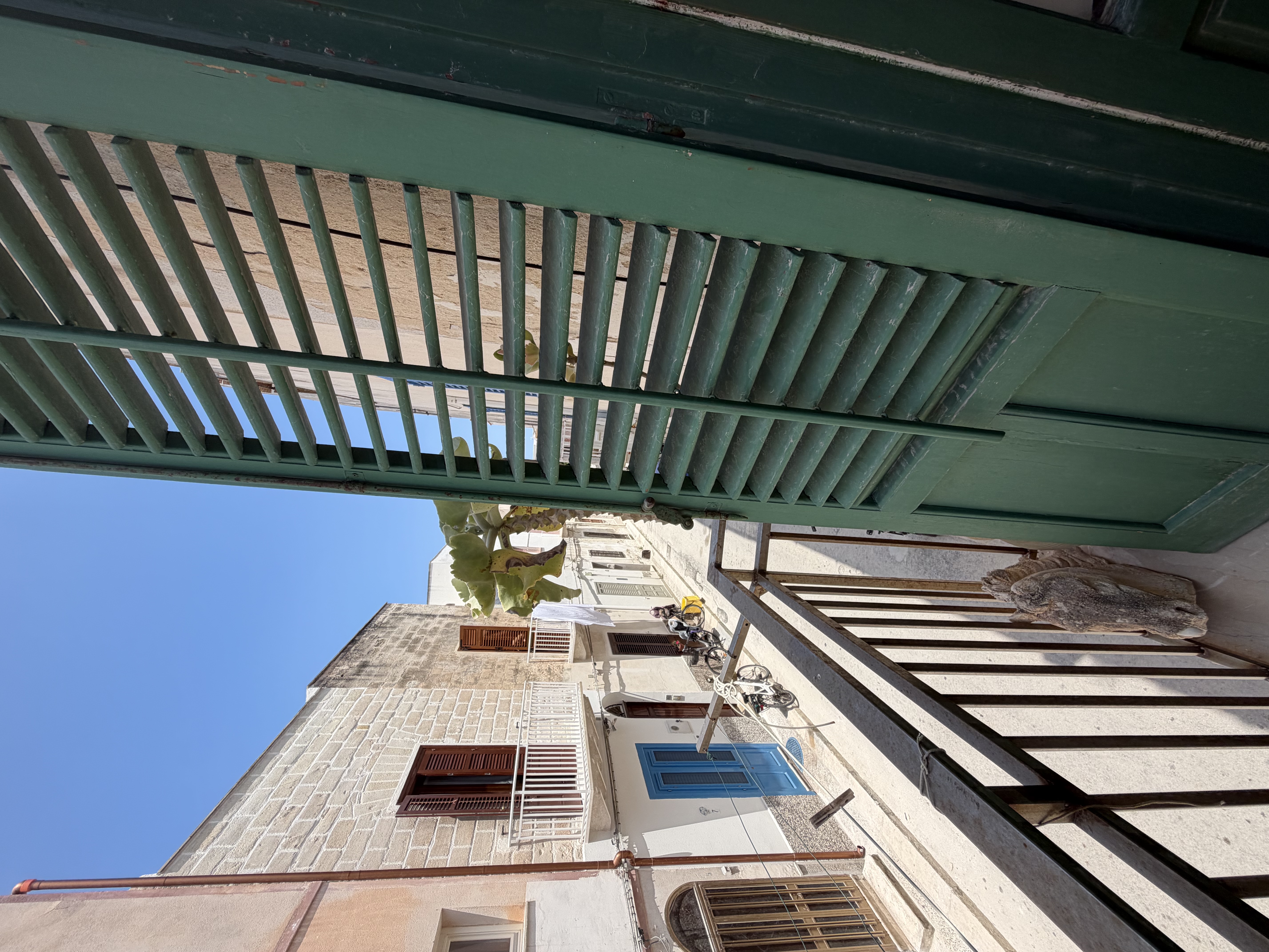 Favignana, in centro zona strategica, appartamento con terrazza. — 8