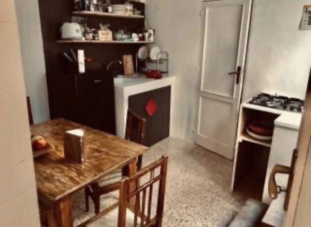 Favignana, in centro zona strategica, appartamento con terrazza. — 11
