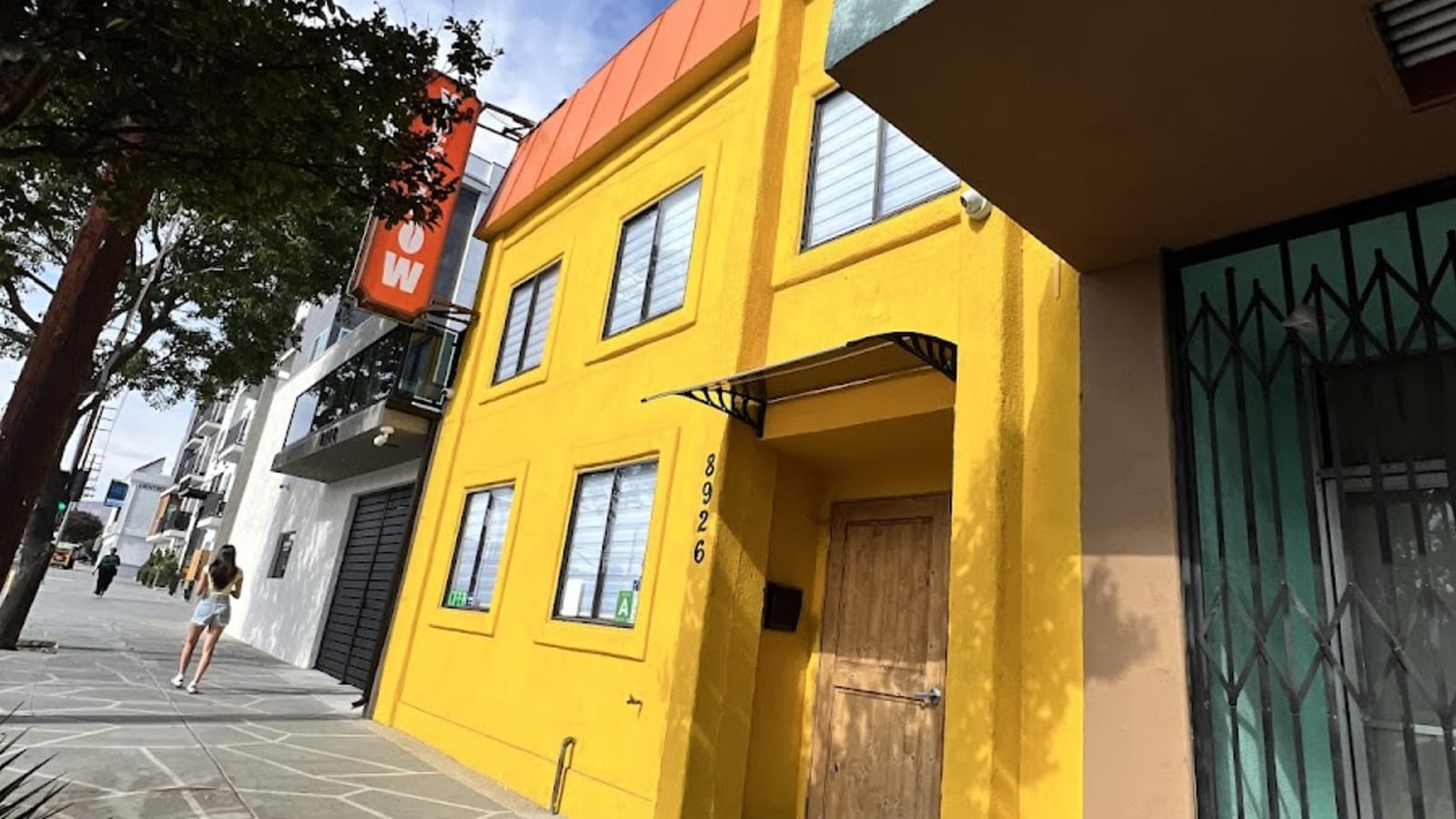 Yellow House Cafe & Restaurant photo 1