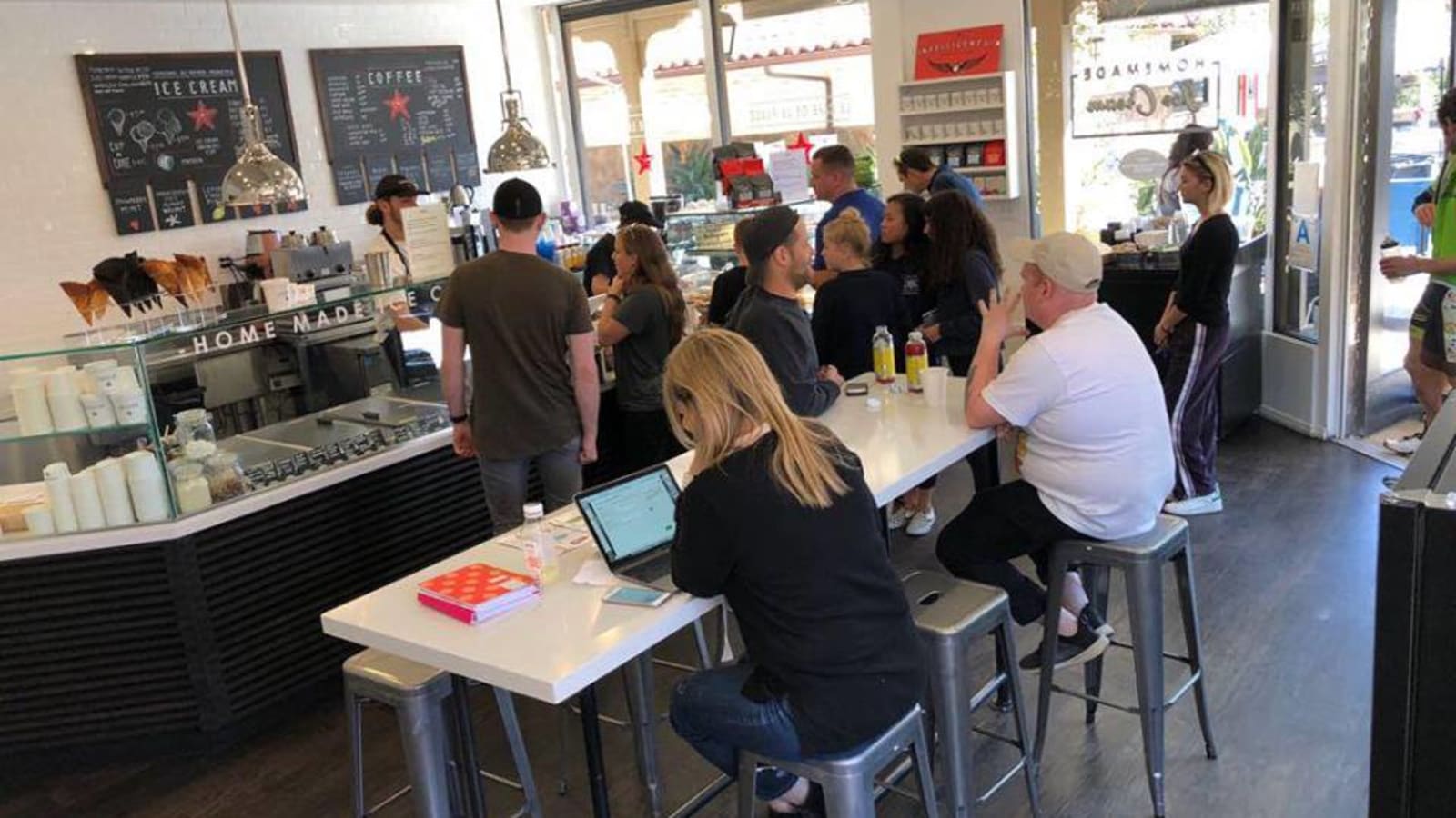 Le Cafe de la Plage Malibu photo 1