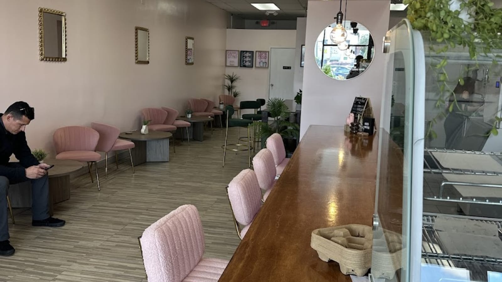 Lee's Coffee House photo 1