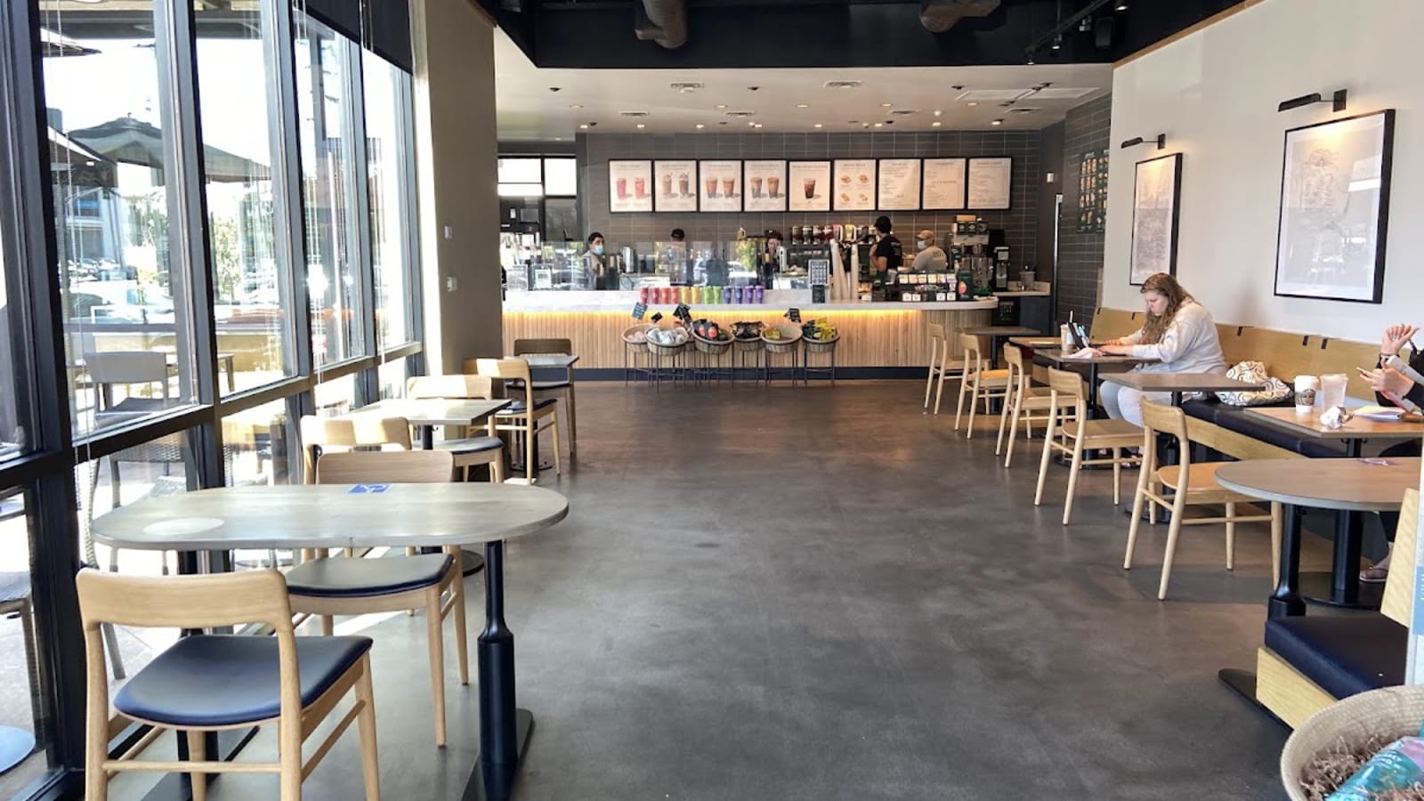 Starbucks Coffee Company photo 1