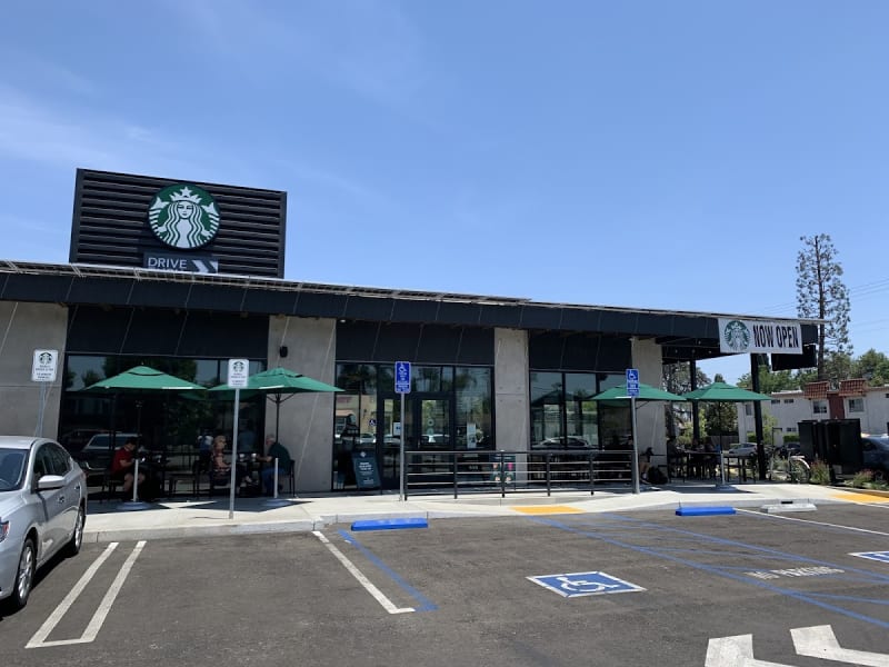Starbucks - Photo