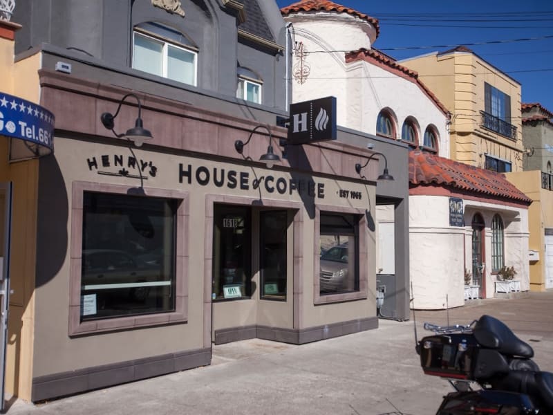 Henry's House of Coffee - Photo