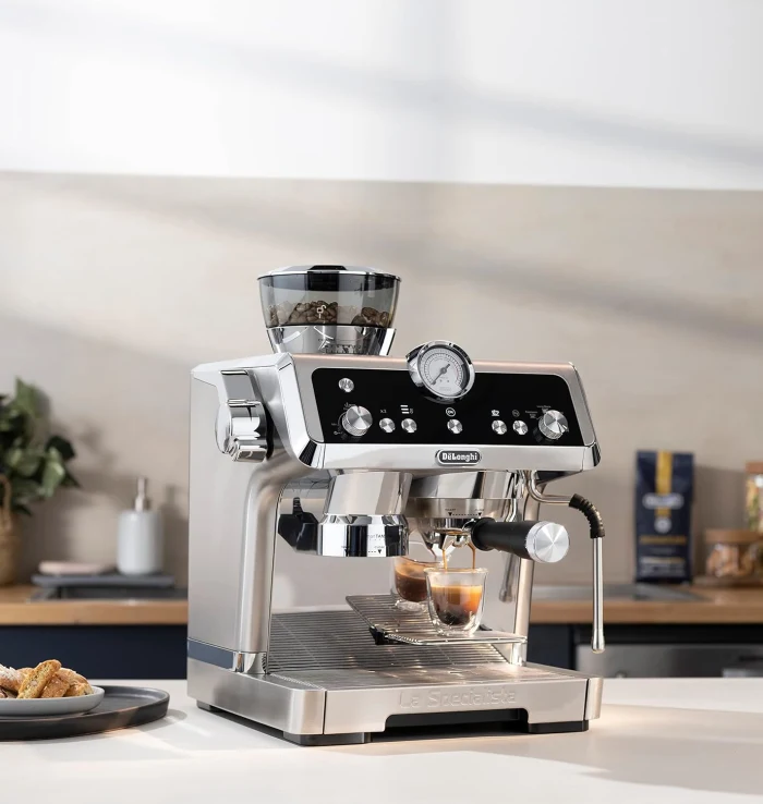 De'Longhi La Specialista Review: A Barista's Dream Machine?
