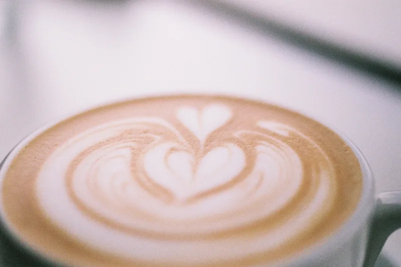 Best Valentine's Day Coffee Gifts 2026: Espresso Machines They'll Love