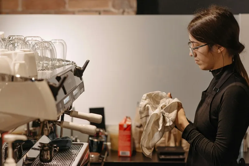 How to Clean and Maintain Your Coffee Machine: The Complete 2026 Guide