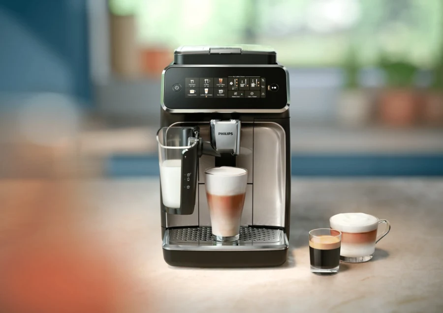 Philips 3300 LatteGo espresso machine with color touch display and LatteGo carafe