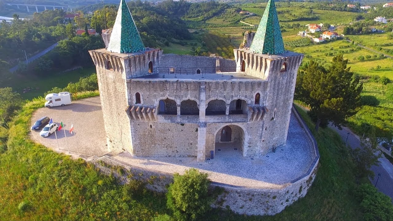 Castelo de Porto de Mós