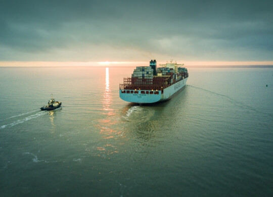 teksten liefdadigheid ambulance Damen Shipyards Group - Oceans of Possibilities - shipbuilding - Damen