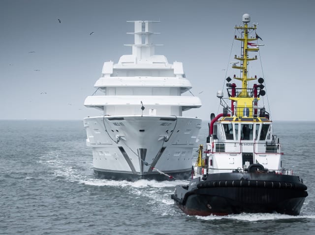 Amels 120 Full Custom arrives in Vlissingen